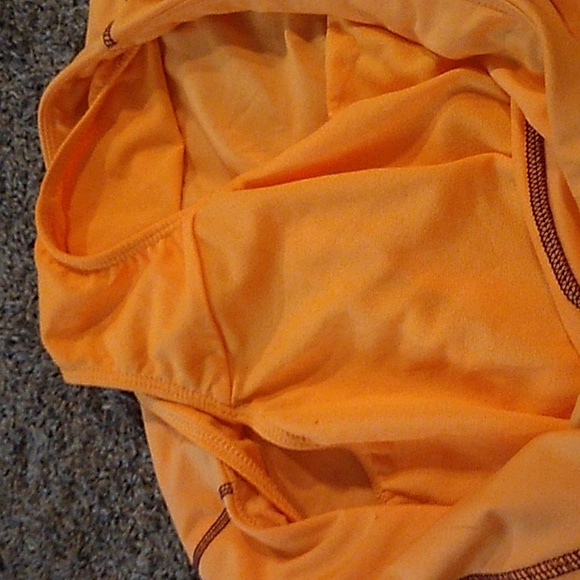 REEBOK SPEED WICK WOMENS ATHLETIC SHORTS - Picture 8 of 16